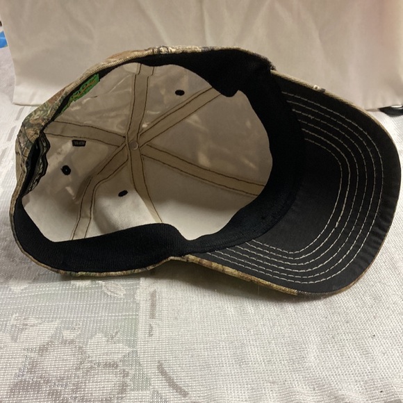 Primos Hunting Calls Camo Cap Hat Speak The Language Written on Brim Sz L/XL - Picture 4 of 9